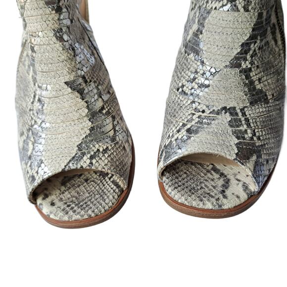 PAUL GREEN Cayanne Peep Toe Sandal Bootie Block Heel 8.5 Gray Snake Leather - Picture 5 of 10